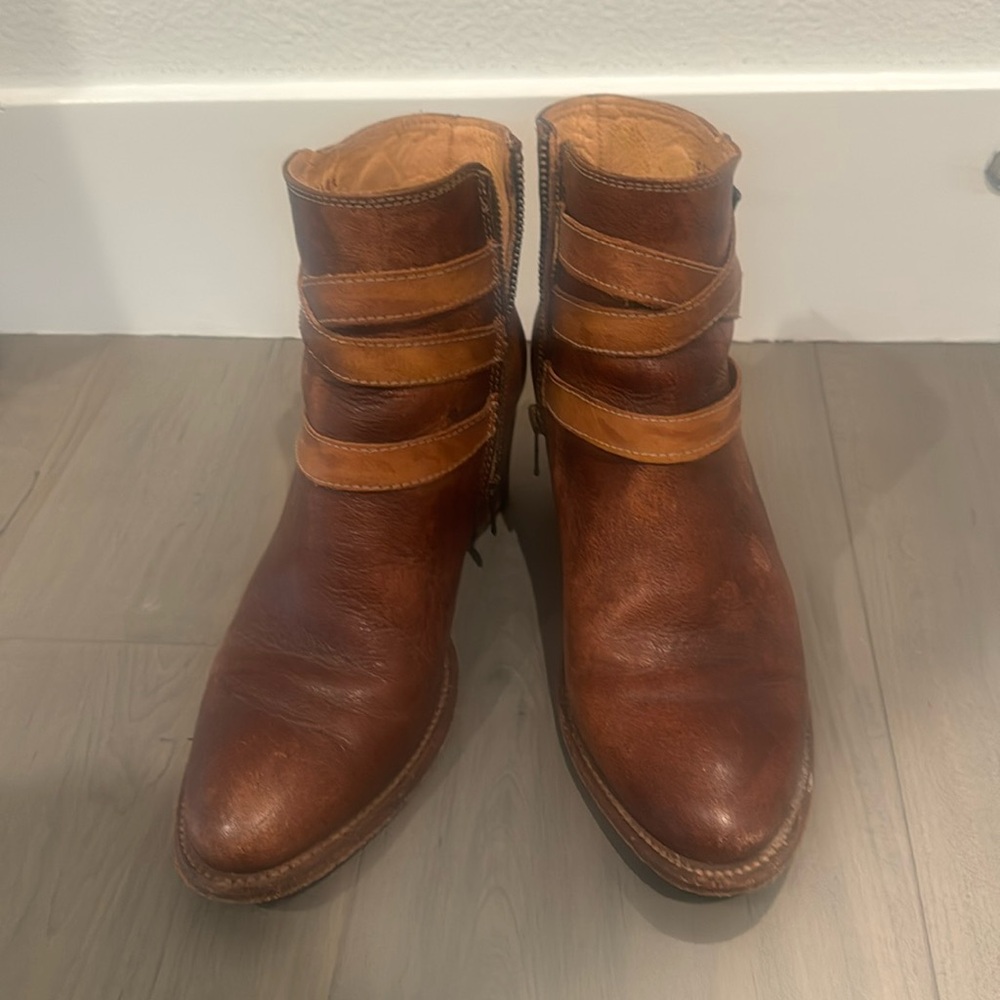 Bedstu Cobbler Leather Ankle Boots Cognac  sz 9